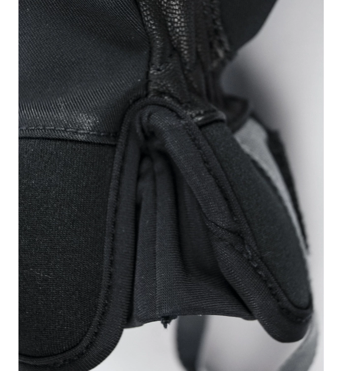 Reusch Alp-X Touch-Tec - Bergsteigerhandschuhe 7 Reusch Alp-X Touch-Tec - Bergsteigerhandschuhe – Bild 5